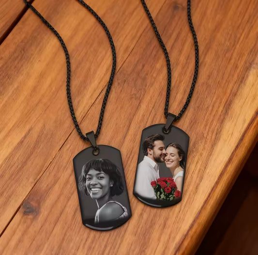 Personalized photo necklace